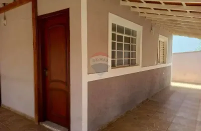 Casa para alugar em jardim primavera de 98.00m² com 2 quartos e 2 garagens