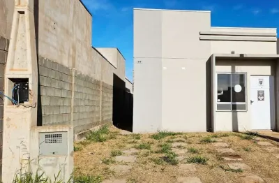 Casa para venda em santa iria de 44.00m² com 2 quartos e 2 garagens