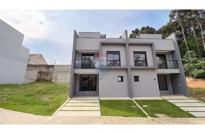 Sobrado para venda em santa cândida de 129.00m² com 3 quartos, 1 suite e 2 garagens