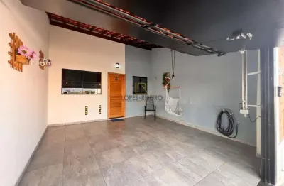 Casa para venda em residencial lívia de 110.00m² com 2 quartos, 1 suite e 2 garagens