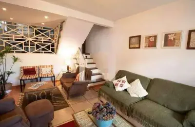 Casa de condomínio para alugar em jardim monte alegre de 260.00m² com 3 quartos, 1 suite e 2 garagens