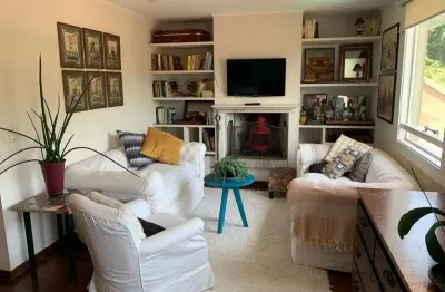 Casa para venda em jardim peri peri de 290.00m² com 4 quartos, 3 suites e 2 garagens