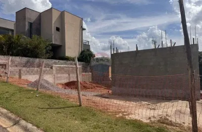 Casa para venda em condomínio terras de santa cruz de 600.00m² com 2 quartos, 2 suites e 4 garagens