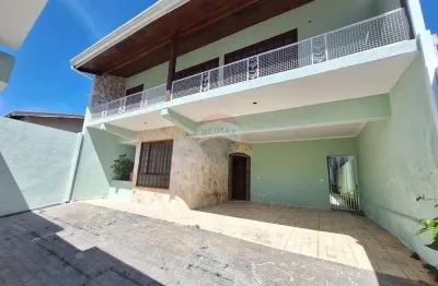 Casa para alugar em jardim paulista de 340.00m² com 5 quartos, 5 suites e 4 garagens