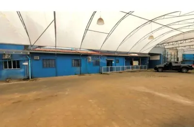 Galpão / depósito / armazém para alugar em bairro do uberaba de 1700.00m² com 30 garagens