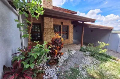 Casa para alugar em jardim do lago de 212.00m² com 4 quartos e 2 suites