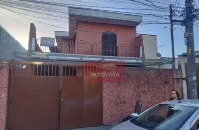 Sobrado para venda em jardim cocaia de 200.00m² com 4 quartos, 1 suite e 2 garagens