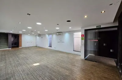 Imóvel comercial para alugar em jardim vergueiro de 240.00m² com 4 garagens