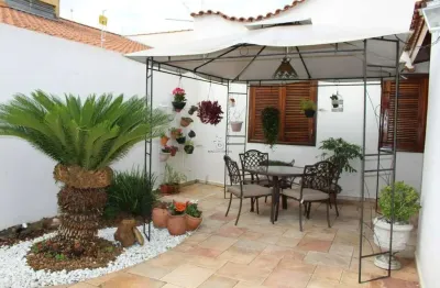 Casa para venda e aluguel em jardim américa de 330.00m² com 4 quartos, 1 suite e 4 garagens