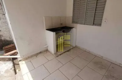 Casa com 2 quartos para alugar na Avenida Constituição, 1675, Boa Vista, São José do Rio Preto