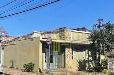 Casa com 3 quartos à venda na Avenida Adolfo Lutz, 154, Vila Santa Cruz, São José do Rio Preto