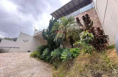 Casa para venda em santa lúcia de 350.00m² com 4 quartos, 1 suite e 4 garagens