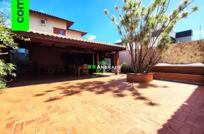 Sobrado para venda em parque moema de 242.00m² com 3 quartos, 3 suites e 4 garagens