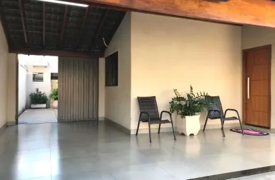 Casa para venda em parque das aroeiras ii de 154.00m² com 3 quartos, 1 suite e 2 garagens