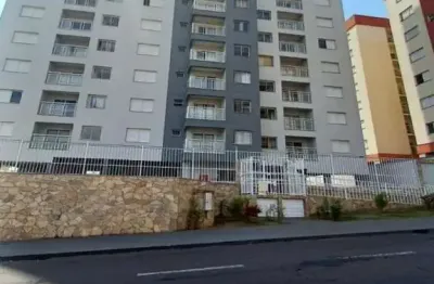 Apartamento para alugar em centro de 40.00m² com 1 quarto e 1 garagem