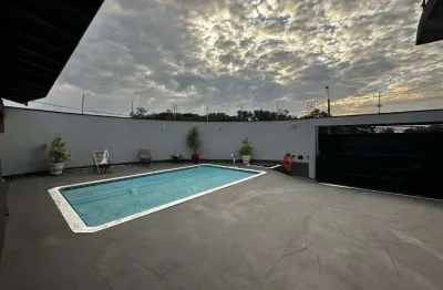 Casa para venda em Jardim Firenze de 360.00m² com 4 Quartos e 1 Suite