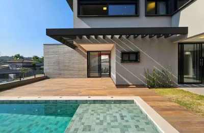 Casa de condomínio para venda em alphaville de 364.00m² com 4 quartos, 4 suites e 6 garagens