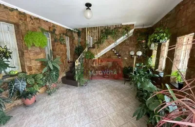 Sobrado para venda em picanço de 264.00m² com 2 quartos e 2 garagens