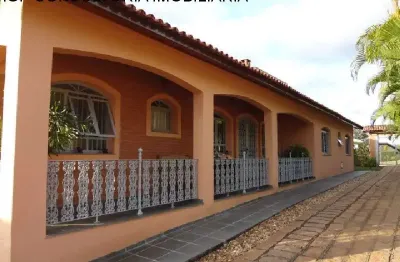 Chácara para venda em colinas do mosteiro de itaici de 443.00m² com 4 quartos, 2 suites e 2 garagens