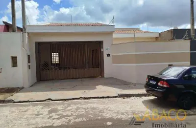 Casa para venda em jardim embaré de 123.00m² com 3 quartos, 1 suite e 2 garagens