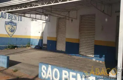Casa comercial à venda na Vila Prado, São Carlos 