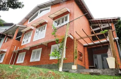Casa para venda em jardim indaiá de 205.00m² com 4 quartos, 1 suite e 4 garagens