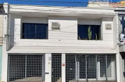 Casa para venda e aluguel em centro de 308.00m² com 3 quartos e 1 garagem