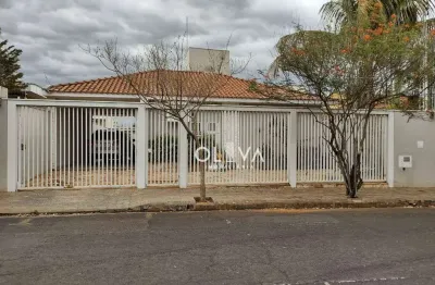 Casa para venda em parque industrial de 385.00m² com 3 quartos e 3 suites