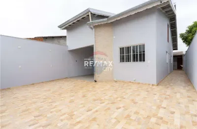 Casa para venda em parque residencial paraíso de 113.00m² com 2 quartos, 1 suite e 3 garagens