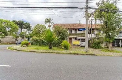 Sobrado para venda em mercês de 179.00m² com 5 quartos, 1 suite e 3 garagens