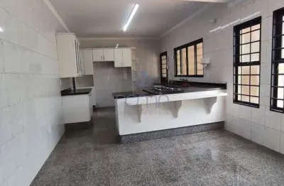 Casa para alugar em vila são pedro de 280.00m² com 4 quartos, 2 suites e 4 garagens