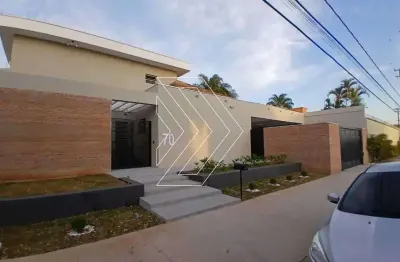 Casa para venda em jardim aeroporto de 521.00m² com 4 quartos, 4 suites e 5 garagens