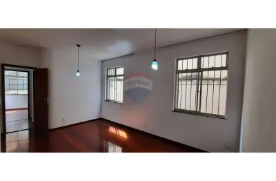 Apartamento para alugar em vila paris de 70.00m² com 2 quartos e 1 garagem