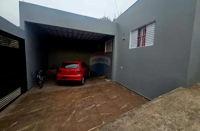 Casa para venda em jardim itália de 126.00m² com 3 quartos, 1 suite e 3 garagens