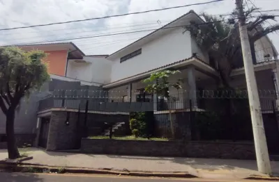 Casa para venda em jardim europa de 267.00m² com 8 quartos e 1 garagem