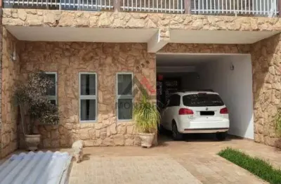 Sobrado para venda em vila xavier (vila xavier) de 259.00m² com 5 quartos, 1 suite e 1 garagem