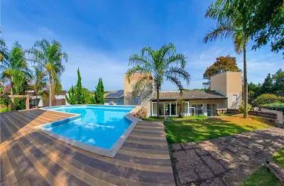 Casa de condomínio para venda em condomínio monte belo de 548.00m² com 4 quartos, 4 suites e 3 garagens