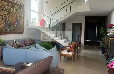 Casa de condomínio para alugar em loteamento residencial e comercial horto florestal de 675.00m² com 5 quartos, 5 suites e 3 garagens