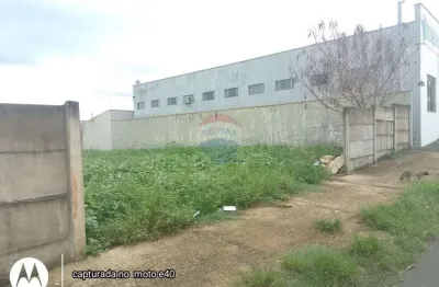 Terreno à venda na Rua Orlando Arcanjo, 50, Jardim Anhumas, Estiva Gerbi