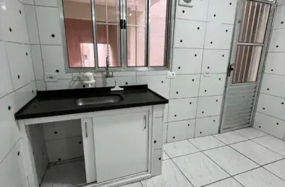 Casa com 2 quartos para alugar na Rua Isabel Garcia Marques, 69, Parque Santo Antônio (Aricanduva), São Paulo