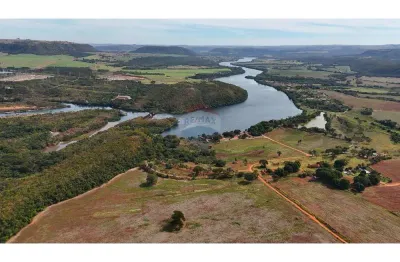 Terreno comercial à venda no Centro, Sacramento 