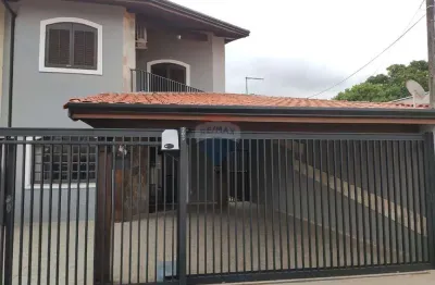 Casa para alugar em parque dos coqueiros de 180.00m² com 5 quartos, 1 suite e 2 garagens