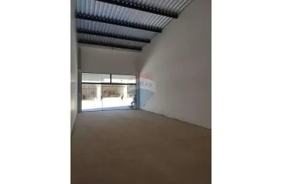 Sala comercial para alugar em conjunto habitacional josé barnet y vives de 72.00m²