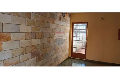 Sobrado para alugar em centro de 400.00m² com 5 quartos, 1 suite e 2 garagens