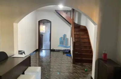 Sobrado para venda em cerâmica de 211.00m² com 3 quartos, 1 suite e 3 garagens