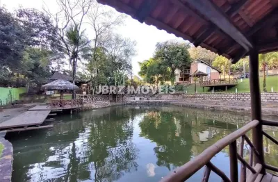 Chácara para venda em chácara do trevo de 800.00m² com 5 quartos, 2 suites e 2 garagens