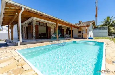 Casa para venda em praia da maranduba de 1621.00m² com 4 quartos, 3 suites e 5 garagens