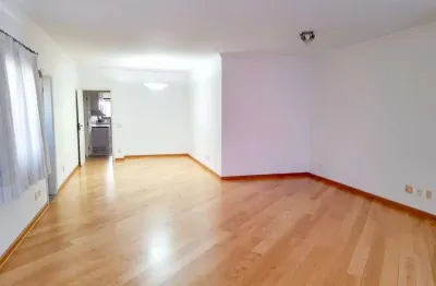 Apartamento para venda em centro de 209.00m² com 3 quartos, 1 suite e 2 garagens