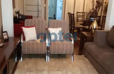 Apartamento para venda em centro de 130.00m² com 4 quartos, 1 suite e 1 garagem