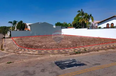 Terreno à venda na Avenida Carlos Chagas, 04 Quadra , Jardim Universitário, Araras